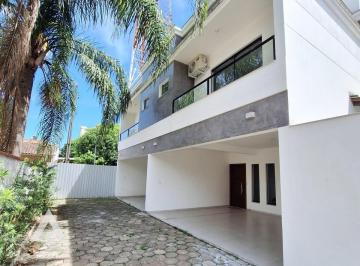Casa · 124m² · 3 Quartos · 2 Vagas · Sobrado com 3 dormitórios para locação por R$ 3.500,00 - Bairro Escola Agrícola - Blumenau/SC
