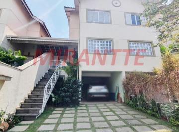 8cc2722dafdd7881b5e8a5ab8ce3cbb4.jpg · Sobrado de 170m² com 3 quartos