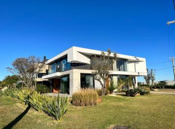 20220615151436573405.jpeg · Casa em Condomínio para Venda em Xangri-Lá, Centro, 5 dormitórios, 5 suítes, 6 banheiros, 2 vagas