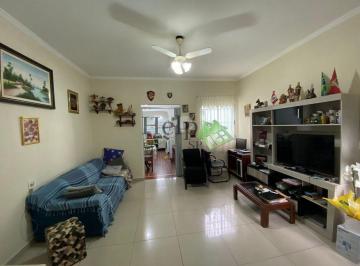 Casa · 210m² · 5 Quartos · 2 Vagas · Casa com 5 dormitórios e 2 vagas no Bairro do Ipiranga em São Paulo