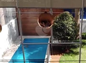 Casa · 380m² · 4 Quartos · 6 Vagas · Casa com 4 quartos à venda em Vila progredior - SP