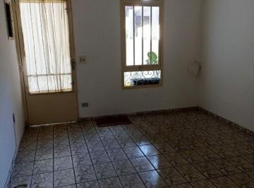 Casa · 90m² · 2 Quartos · 2 Vagas · Sobrado - Tramembé