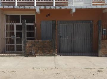 2022/10/dac611a0a440365f94805b8be95d4727.jpg · CASA - CENTRO
