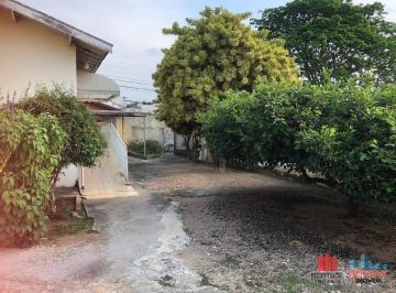 Casa · 700m² · 3 Quartos · 4 Vagas · Casa a venda no centro em Vinhedo.
