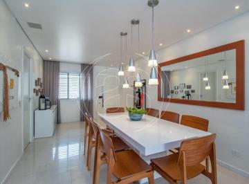 Casa · 180m² · 3 Quartos · 2 Vagas · Bem-vindo ao endereço ideal para quem busca conveniência, estilo e qualidade em um só lugar!