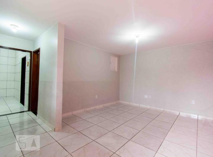 Casa para Locação 2 Quartos, 2 Vagas, 200M², Metrópole, Nova