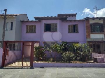 Área de Serviço · Casa com 4 quartos à venda em Sarandi - RS