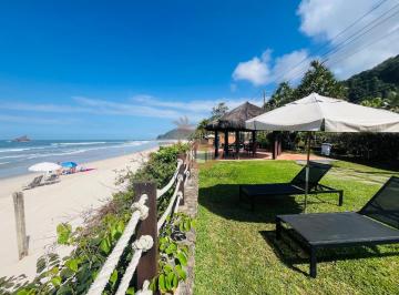 Imagem do Imóvel · Casa em condomínio com área privativa pé na areia