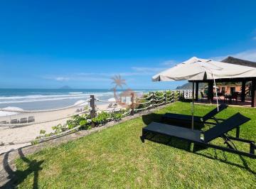 Imagem do Imóvel · Casa em condomínio com área privativa pé na areia