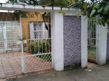01149b19a33a4754d199fa9deee26e4a4c0952cc · Casa com 3 dormitórios, 200 m² - venda por R$ 1.800.000,00 ou aluguel por R$ 9.760,00 - Cidade Varga