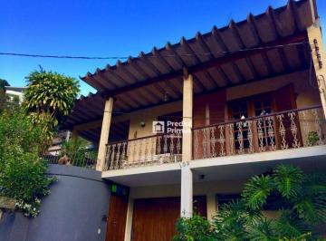 9f70ce274dae9132bb6a40373e88c18368502f43 · Casa à venda - Centro - Nova Friburgo/RJ