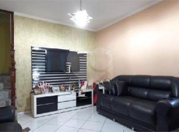 Imagem Principal · Casa à venda com 3 quartos, sendo 1 suíte,  em Jardim Cumbica, Guarulhos