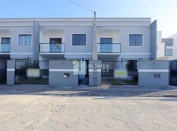 Casa · 110m² · 3 Quartos · 2 Vagas · Sobrado com 3 dormitórios sendo 1 suíte no bairro Figueira, Gaspar!
