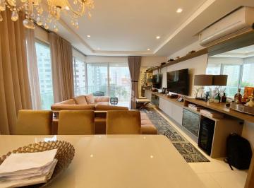 Sala · Apartamento mobiliado com 3 dormitórios, sendo 1 suíte, 3 vagas - Centro - Florianópolis