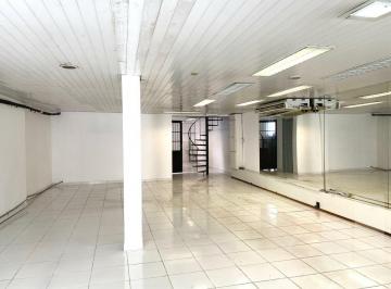 Comercial · 208m² · 2 Vagas · Loja com 2 pavimentos