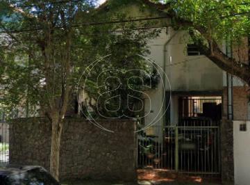 Casa · 90m² · 3 Quartos · 3 Vagas · Sobrado no Campo Belo - 90m², 3 dormitórios, 2 banheiros e 3 vagas de garagem.