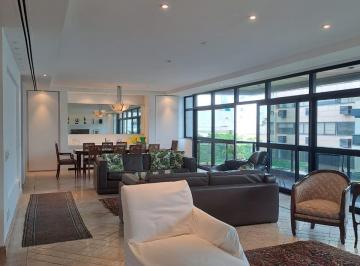 Apartamento de 4 quartos, Rio de Janeiro · Espetacular Apto para Locação no Leblon, rua nobre e tranquila, quadra da praia