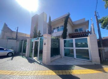 Casa · 485m² · 2 Quartos · 5 Vagas · Sobrado à venda no Parque Presidente em Foz do Iguaçu