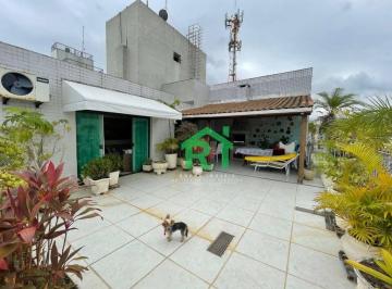 95638b350cba95eb431d82e22600f02d796600be · Cobertura há poucos metros do mar, 3 dormitórios (suítes), Churrasqueira, Piscina, 2 vagas, Praia do