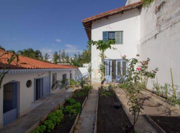 8e1c91ca86bce10ece4b7b0825357cd10b460a1f · Localização excelente próxima aos melhores colégios da cidade.  CASA EM ESTILO COLONIAL,480m² - terr