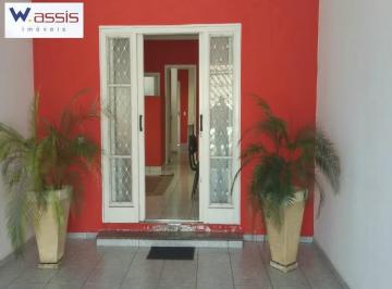 Foto 02 · Casa Comercial a venda, localizada na Vila Arens em Jundiaí, SP - Contendo 1 recepção com banheiro, 