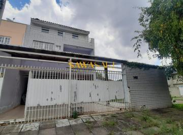 Casa · 185m² · 3 Quartos · 3 Vagas · Sobrado Triplex de Esquina com quintal - OPORTUNIDADE