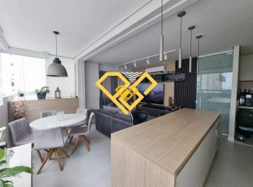 Sala e varanda · Apartamento 2 Quartos à venda em Santos - Sp