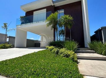 Casa de 3 quartos Venda R$ 4.192.000 · Casa 03 suítes alto padrão no Condomínio Caledônia - Camboriú