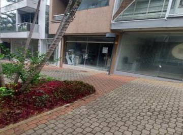2022/11/6e5f2bd05f3510e6b508e94398f654af.jpg · COMERCIAL - CONDOMÍNIO CENTRO COMERCIAL ALPHAVILLE