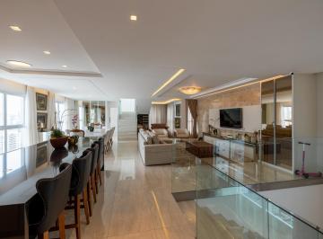Apartamento · 687m² · 4 Quartos · 6 Vagas · Cobertura em Balneário Camboriu - 4 Suítes