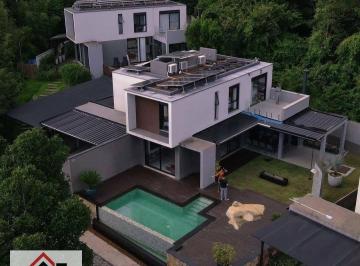 7bece6a56f2c43d8db5f78b20fac5a9c012e27be · Casa com 3 dormitórios à venda, 285 m² por R$ 2.390.000,00 - Itapetininga - Atibaia/SP