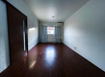 Apartamento · 95m² · 3 Quartos · Apartamento Padrão em Araraquara