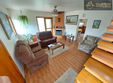 Casa · 208m² · 2 Quartos · 2 Vagas · Casa à venda - no Laranjal