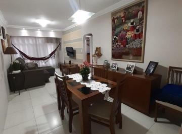 Apartamento · 110m² · 2 Quartos · 1 Vaga · Dois dormitórios grande com dependência bem conservado em prédio muito bom. Vale