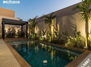 2022/11/34170815db4b29a3a644b5cc6f5a5c58.jpg · Vendo Casa Nova Térrea no Damha VI, com 3 suítes, 235m² de construção, piscina aquecida e terreno de