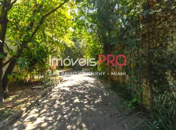 Casa · 600m² · 6 Quartos · 10 Vagas · Casa com 1 suíte, 6 dormitório(s) e 10 vaga(s) de garagem, para venda e locação