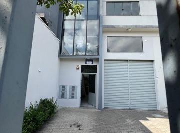 Comercial · 240m² · 2 Vagas · Taboão da Serra, prédio na Kizaemon Takeuti