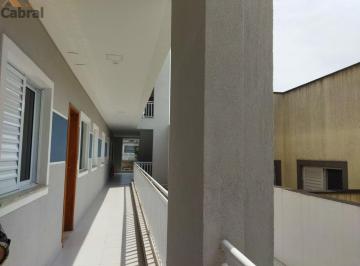 Casa · 42m² · 2 Quartos · Apartamentos - Pq. Vitória