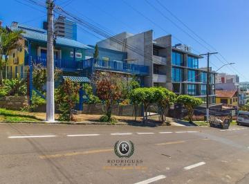 22351715_4.jpg · Casa 7 dormitórios a venda em Torres