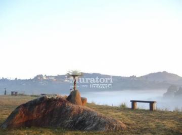 Comercial · 200m² · Área para incorporação em Campos do Jordão