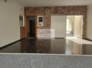 Casa · 325m² · 3 Quartos · 2 Vagas · Casa 3 suítes no Bairro Comendador Mansour Daud