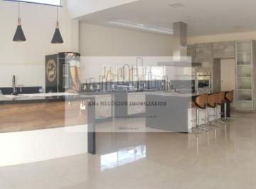 Casa · 313m² · 3 Quartos · 2 Vagas · Casa 3 dormitórios no Village Damha III em Mirassol