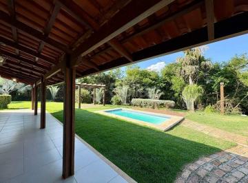 Casa · 228m² · 2 Quartos · 8 Vagas · Casa à venda no Residencial Canjaranas em Vinhedo - interior de São Paulo.