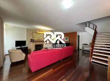 Casa · 210m² · 4 Quartos · 3 Vagas · Casa Duplex em Excelente Condomínio no Alto