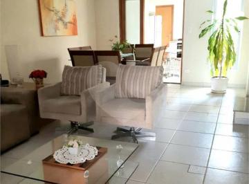 Casa de 3 quartos, São Paulo · Sobrado com 3 quartos, 2 vagas no Jardim Anália Franco