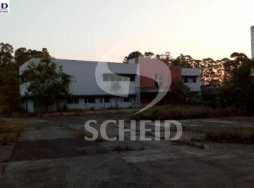 Comercial · 2200m² · Galpão Comercial em amplo terreno totalmente plano, em ótima localização na Zona Sul