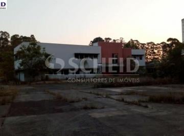 Comercial · 2200m² · Galpão Comercial em amplo terreno totalmente plano, em ótima localização na Zona Sul