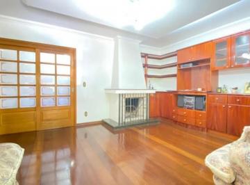 Casa · 238m² · 3 Quartos · 4 Vagas · Casa | 03 dormitórios | Bela Vista