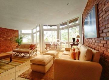dd35b3c8b2f65a6e799f1d40da218e0afc580dde · Casa com 3 dormitórios à venda, 285 m² por R$ 1.530.000,00 - Golfe - Teresópolis/RJ