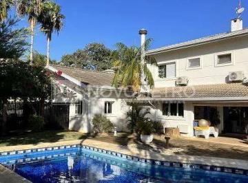 135869.jpg · Casa em Condomínio à Venda no Alphaville Campinas – 4 Suítes com Piscina
